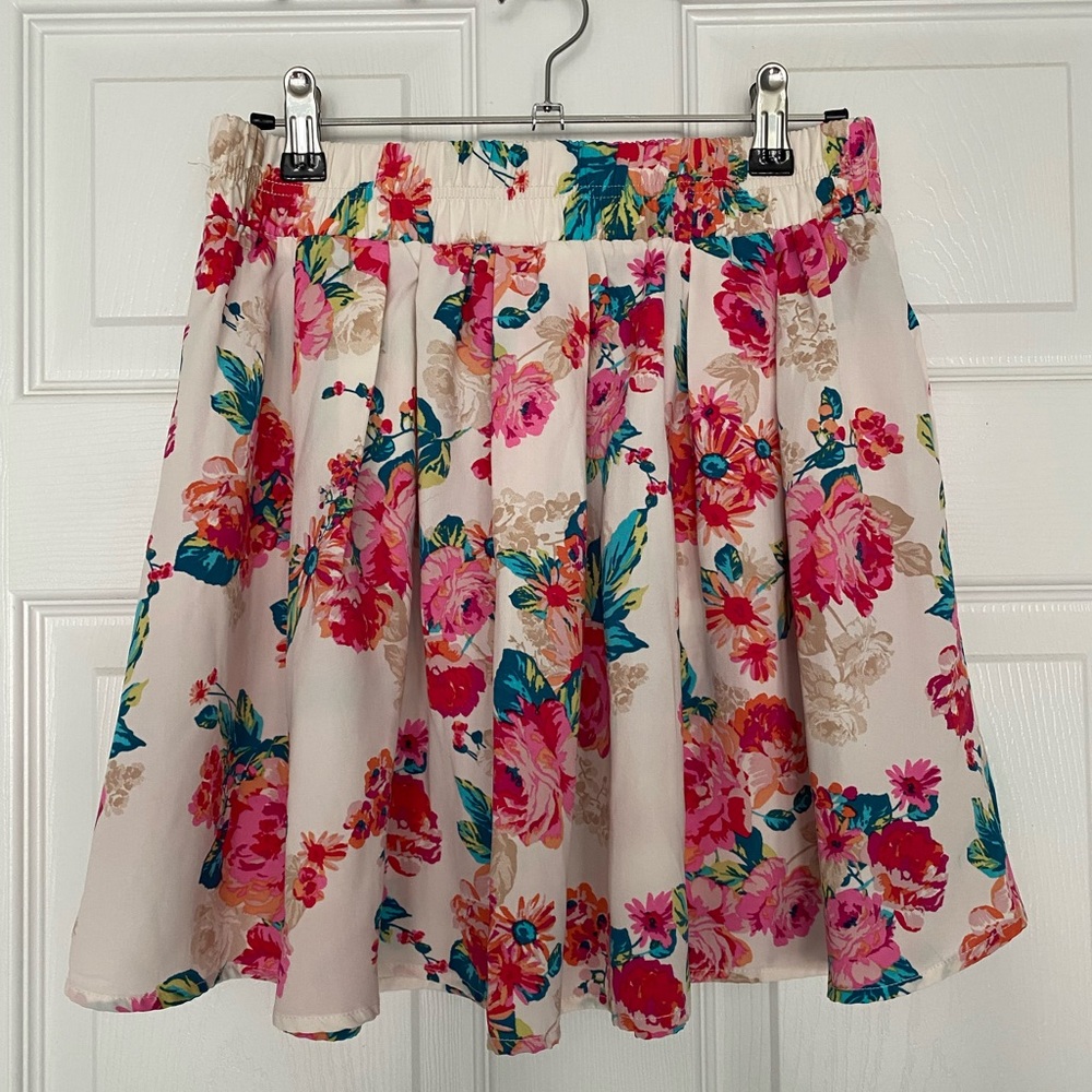 Floral skater mini skirt